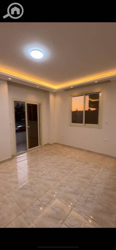 3 Bedroom Apartment for Rent in Sheikh Zayed, Giza - WhatsApp Image 2025-11-09 at 10.21. 41_b1b0f764. jpg 3 Bedroom Apartment for Rent in Sheikh Zayed, Giza - WhatsApp Image 2025-11-09 at 10.21. 41_b1b0f764. jpg