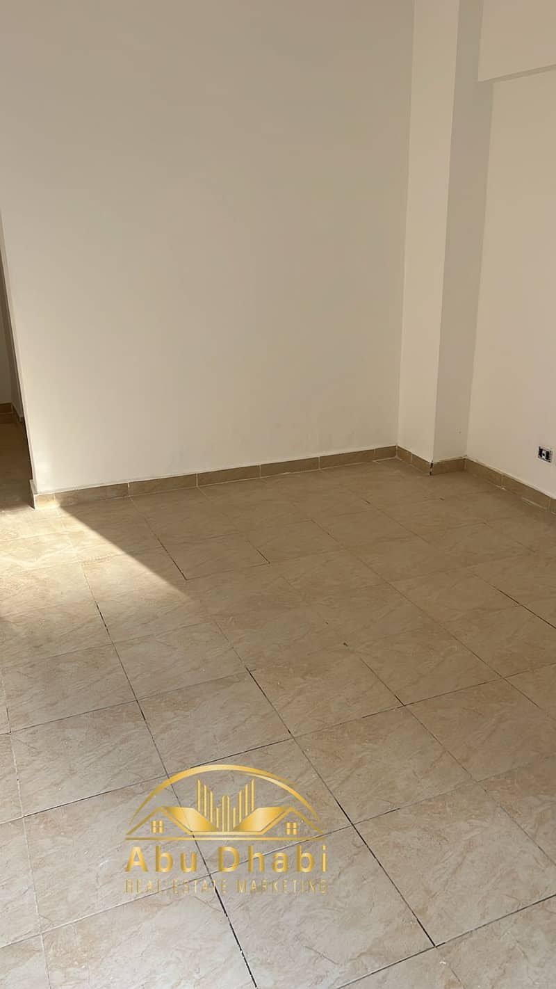 11 444563e3-e3fc-45a9-b1a0-97ac62330c0d. jpg