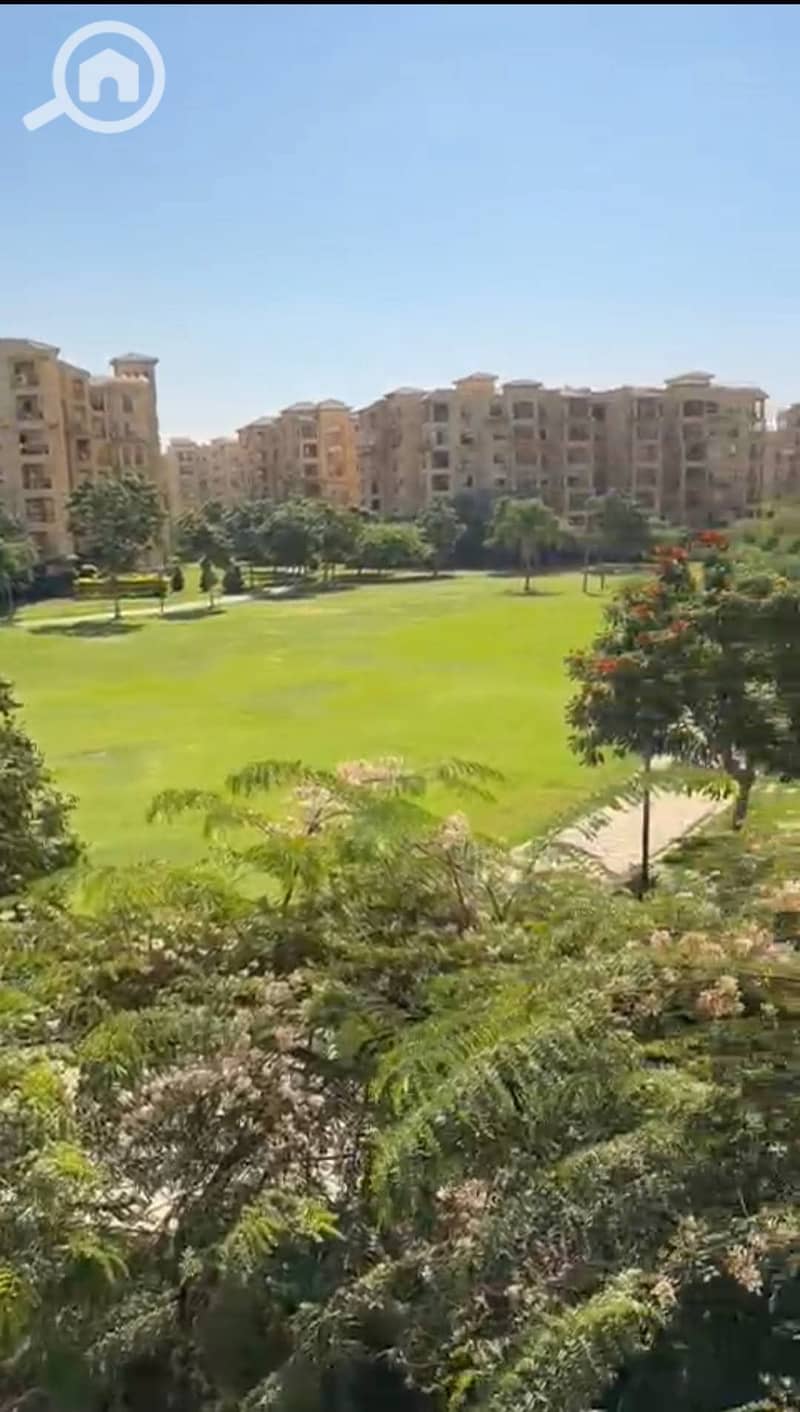 2 1b162d1d-eda9-4479-8c34-b8c8a0c270e6. jpeg