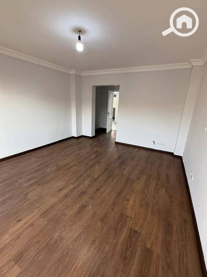 4 00aa021d-1464-4b8a-9070-cf7b79d16847. jpg