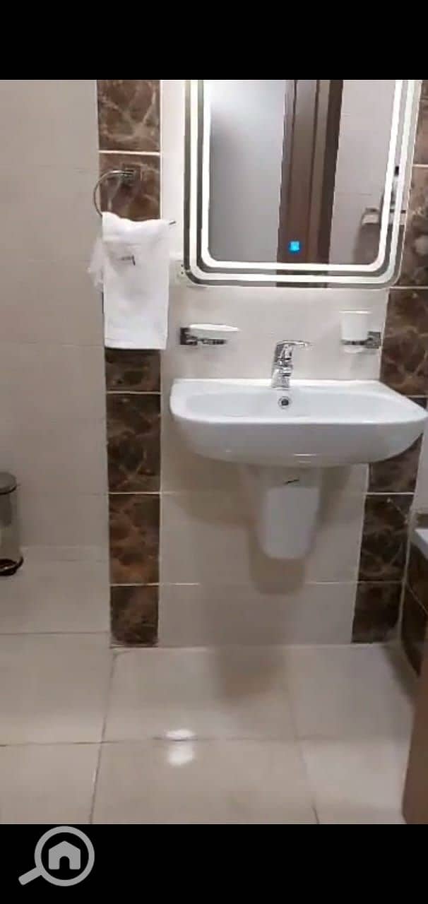 6 WhatsApp Image 2025-11-09 at 10.48. 05 AM. jpeg