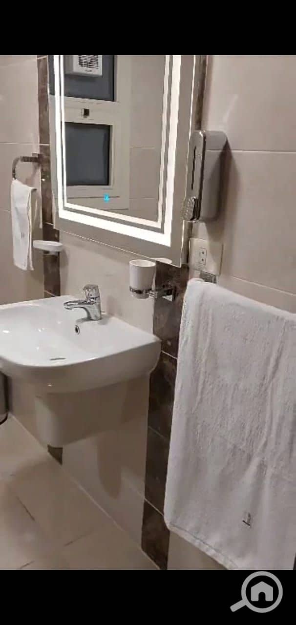 7 WhatsApp Image 2025-11-09 at 10.48. 04 AM (4). jpeg