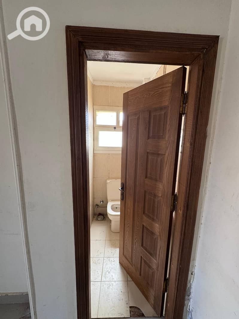 9 WhatsApp Image 2025-11-08 at 6.04. 12 PM. jpeg