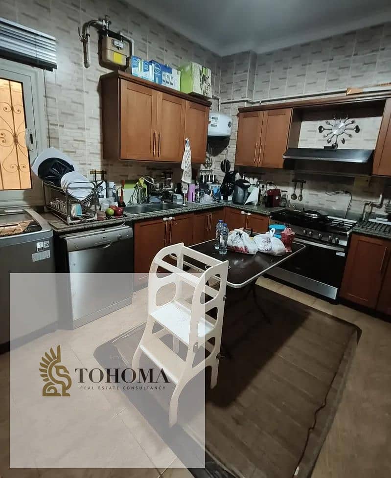 4 7c5efb53-002b-4471-8dd7-675512168c49. jpg