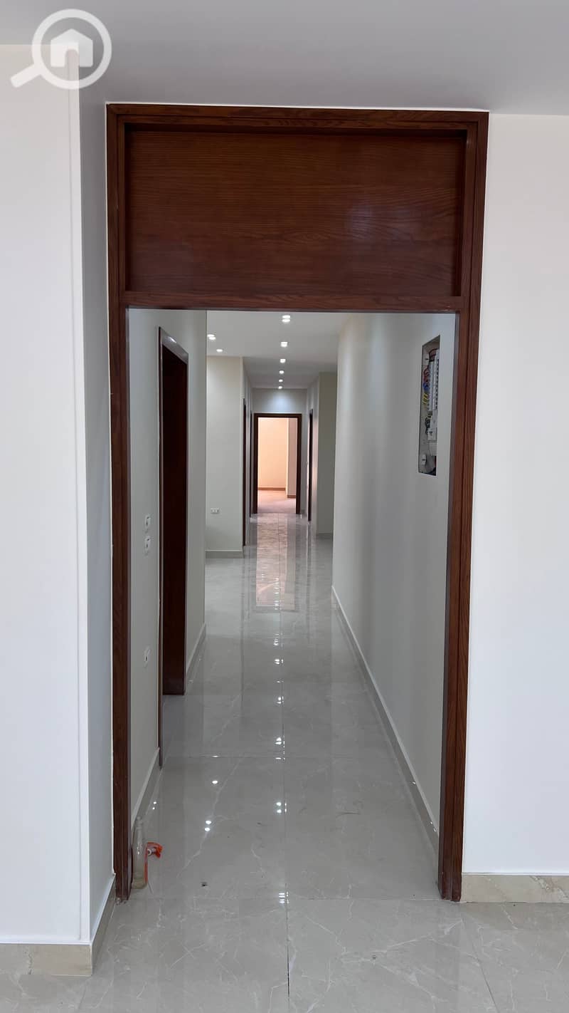 4 tempImagegYEpx0. jpg