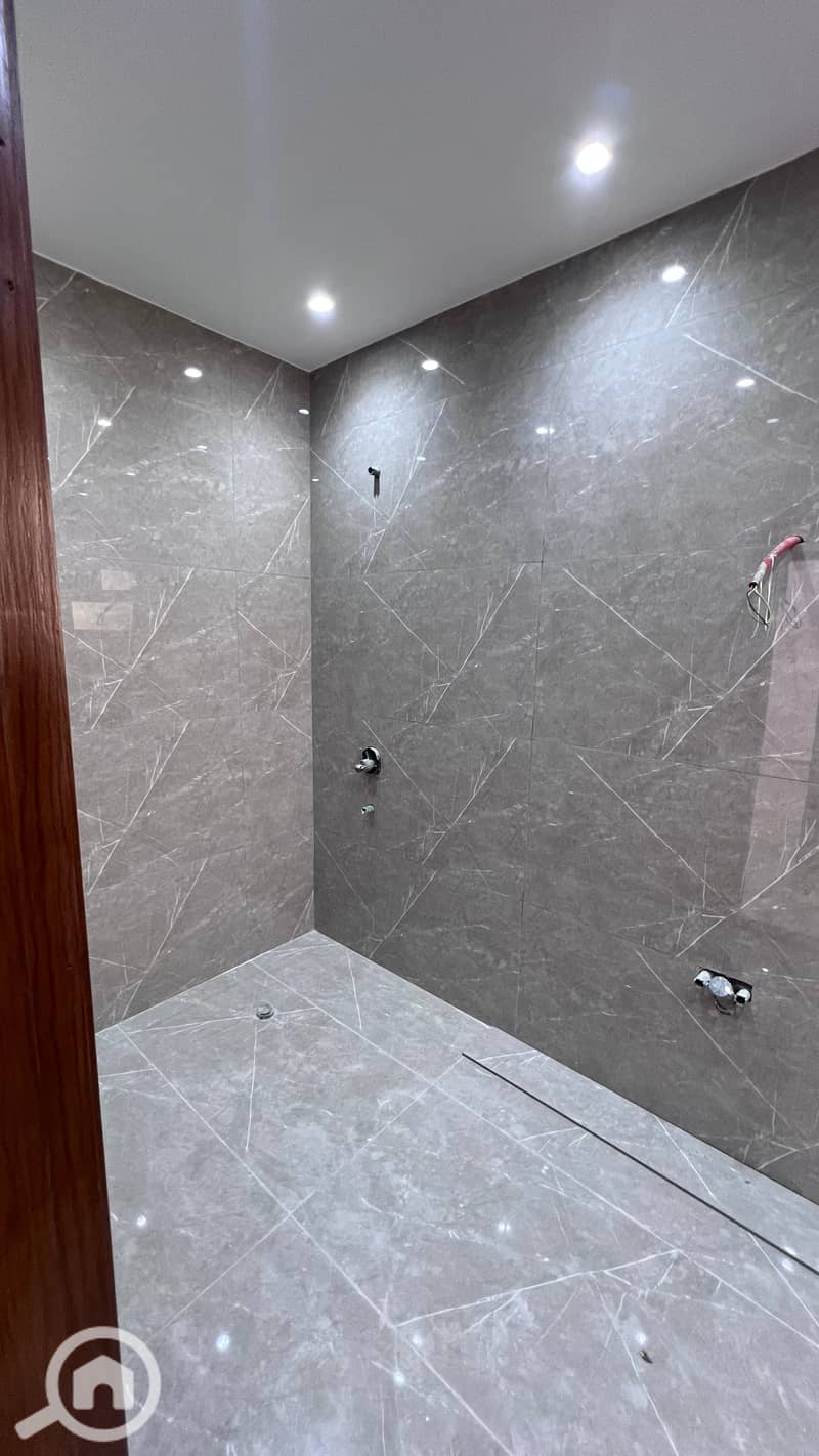 10 tempImageO8FtaL. jpg