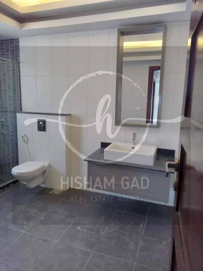 5 60b78106-c454-4b2d-a57f-b7248d539a99. jpg