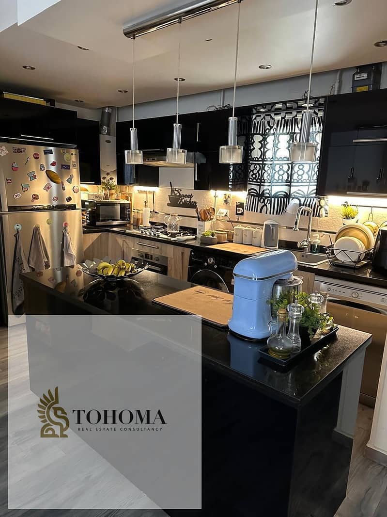 8 2a01905b-cdfe-422a-a8b4-cf2e9b310b58. jpg