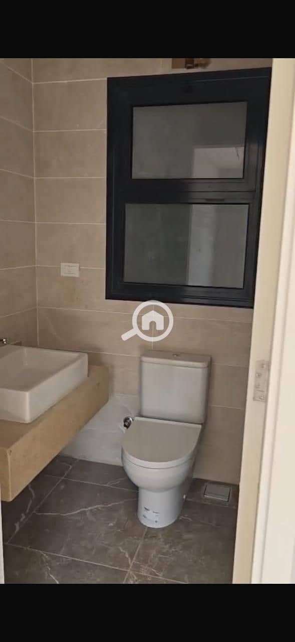 3 WhatsApp Image 2025-11-09 at 11.09. 41 AM. jpeg