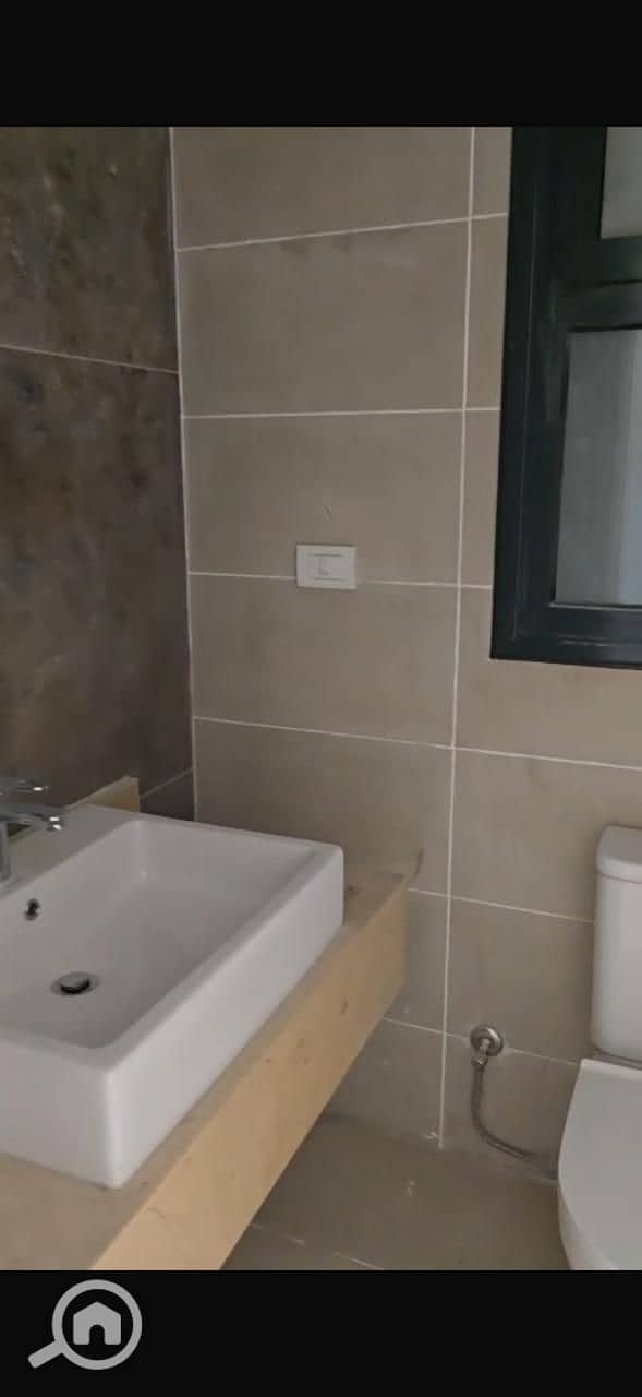 6 WhatsApp Image 2025-11-09 at 11.09. 39 AM (1). jpeg