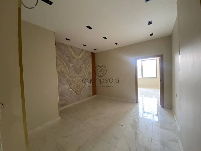 4 6a736ad6-17a1-431d-a0c7-012555dbff6b. jpeg