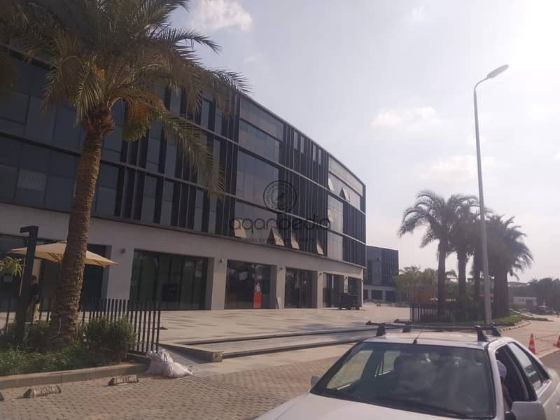 6 7e3eec2e-e48c-4ec1-8da5-792de86913dc. jpeg