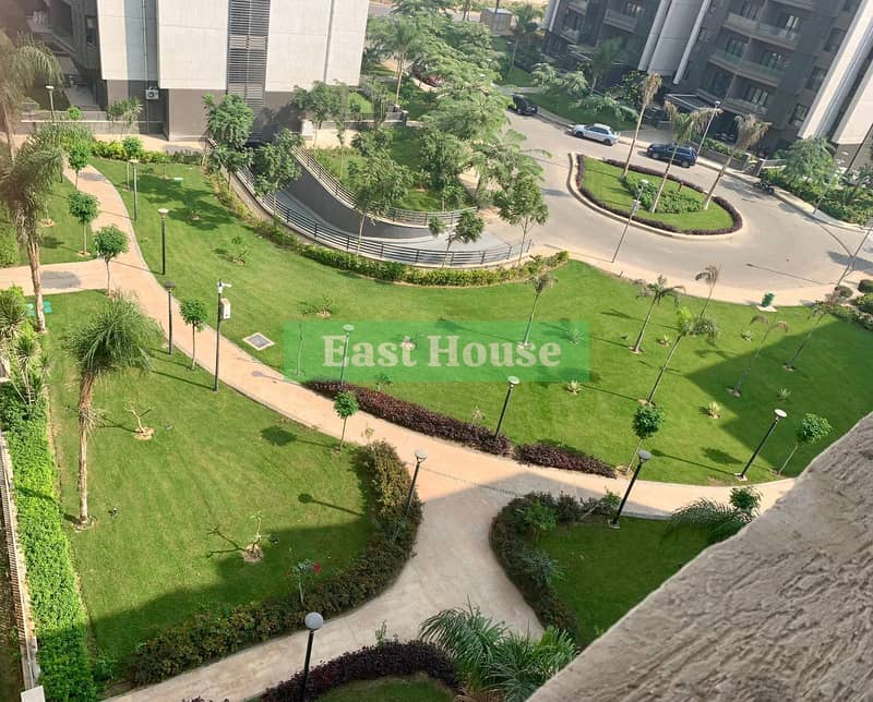 2 940cb6a2-ce09-4a14-814b-61813709aeef. jpeg