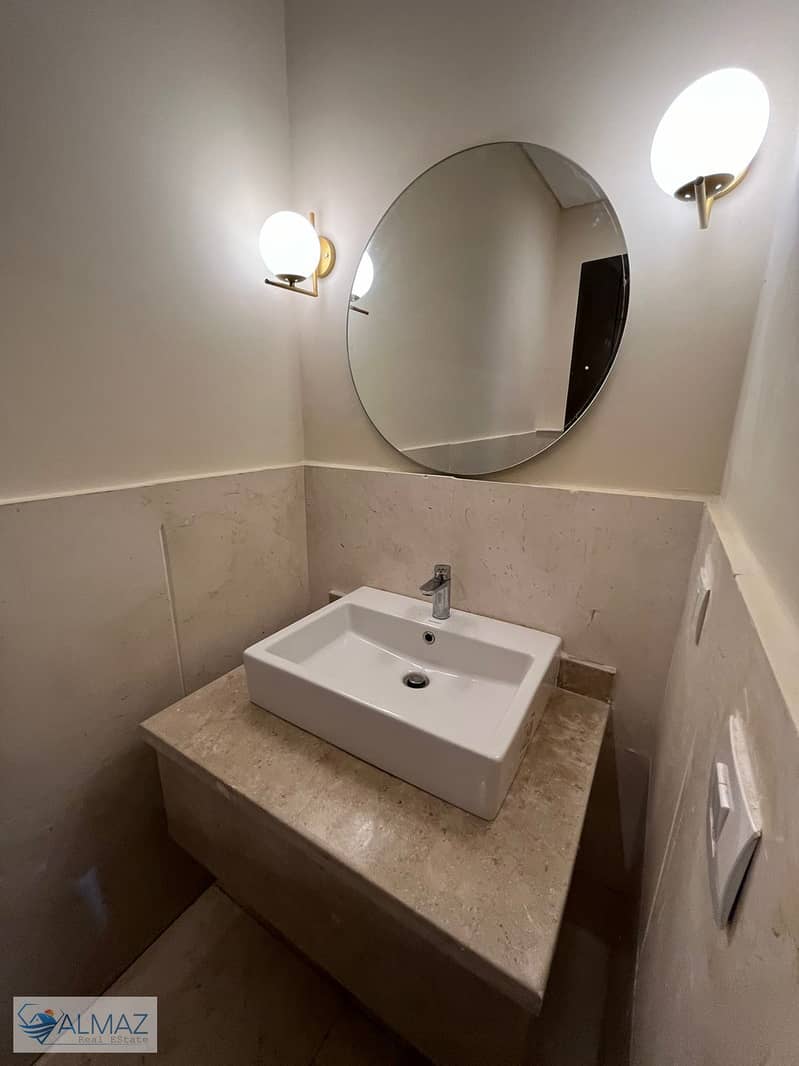 14 WhatsApp Image 2025-11-09 at 10.43. 07 AM. jpeg