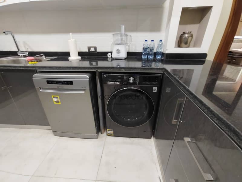 11 WhatsApp Image 2025-09-25 at 2.24. 50 PM. jpeg