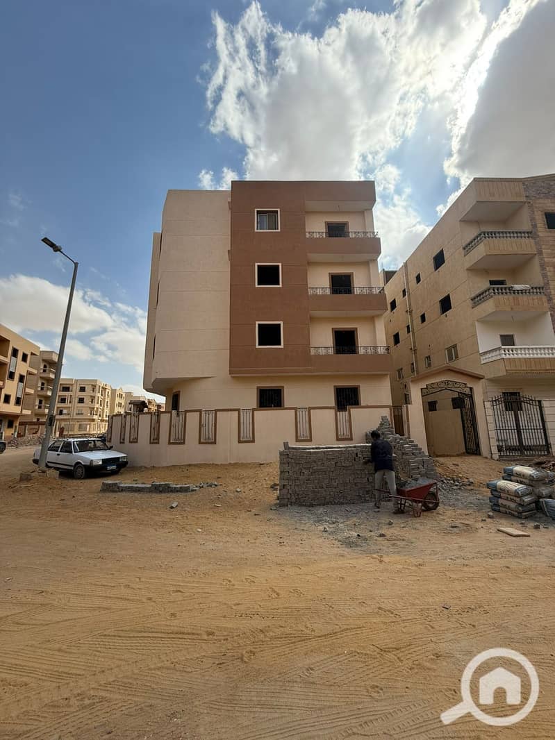 2 WhatsApp Image 2025-11-04 at 10.53. 29 AM. jpeg