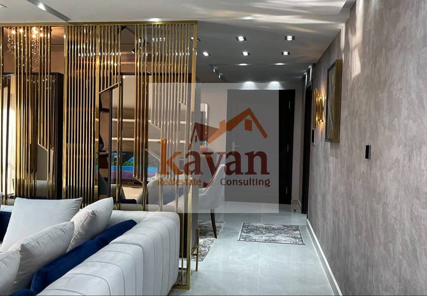 10 452b1121-0448-4776-8c89-9b7062207ef2. jpg