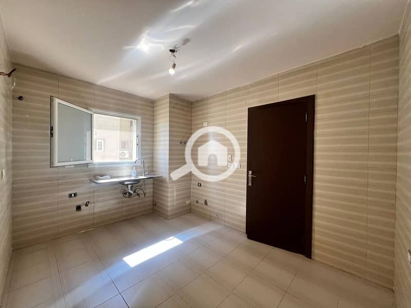 4 WhatsApp Image 2025-11-09 at 11.32. 38 AM (2). jpeg