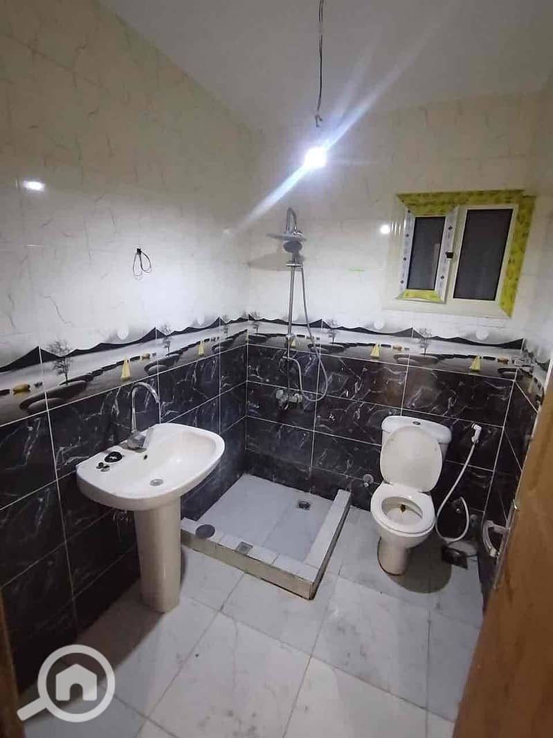 3 4dafcba6-bd01-4dc3-8046-786180cb9c6c. jpg