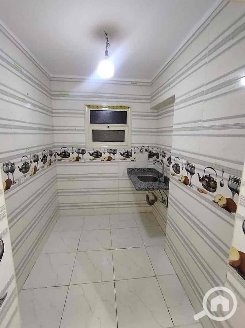 4 5c3914f5-0416-447e-b4f7-468908d90b47. jpg