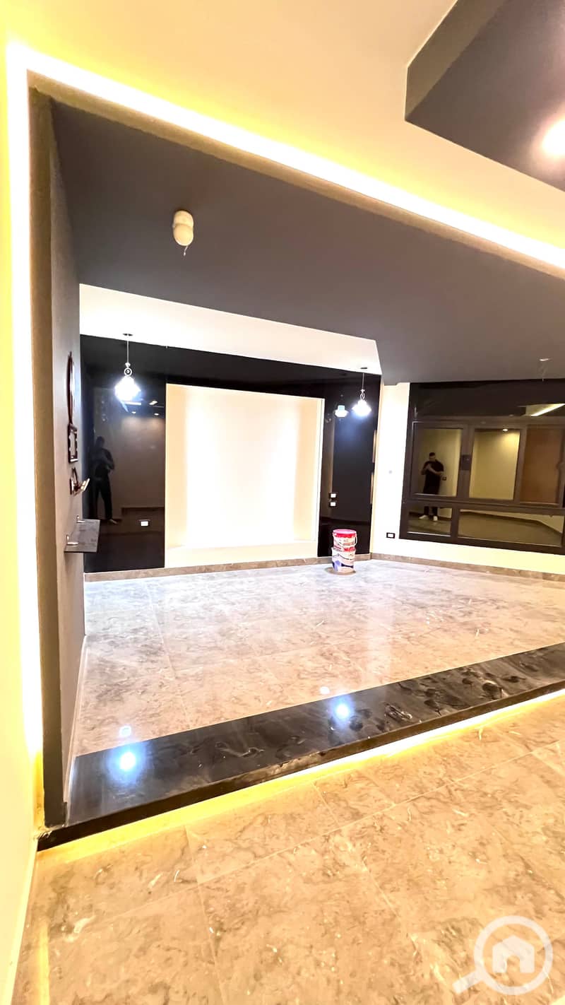 4 tempImageEXJm5K. jpg