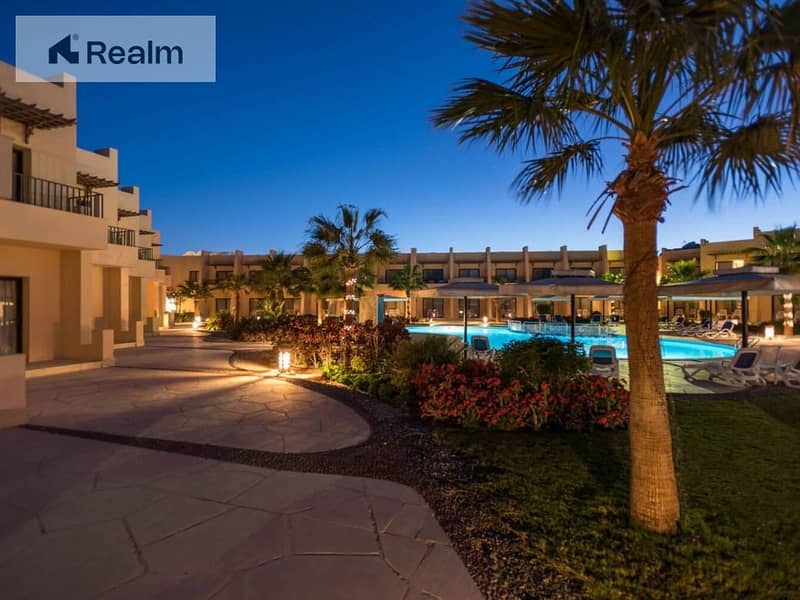 4 WhatsApp Image 2025-10-28 at 1.12. 00 PM. jpeg