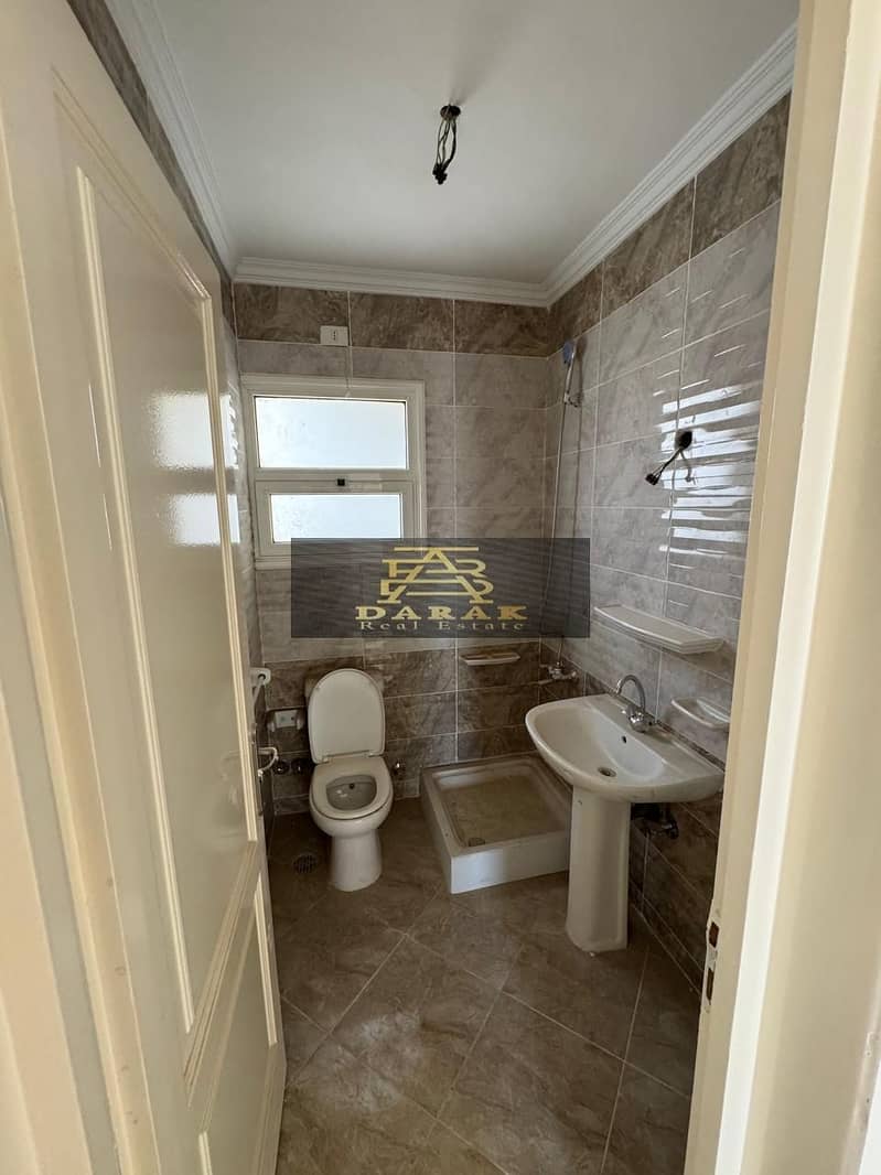 11 WhatsApp Image 2025-10-23 at 12.33. 56 AM (1). jpeg