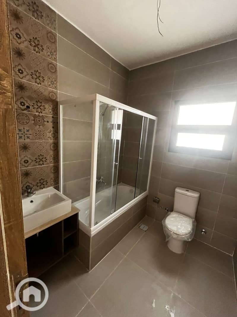 5 WhatsApp Image 2025-08-04 at 12.29. 18 PM (1). jpeg