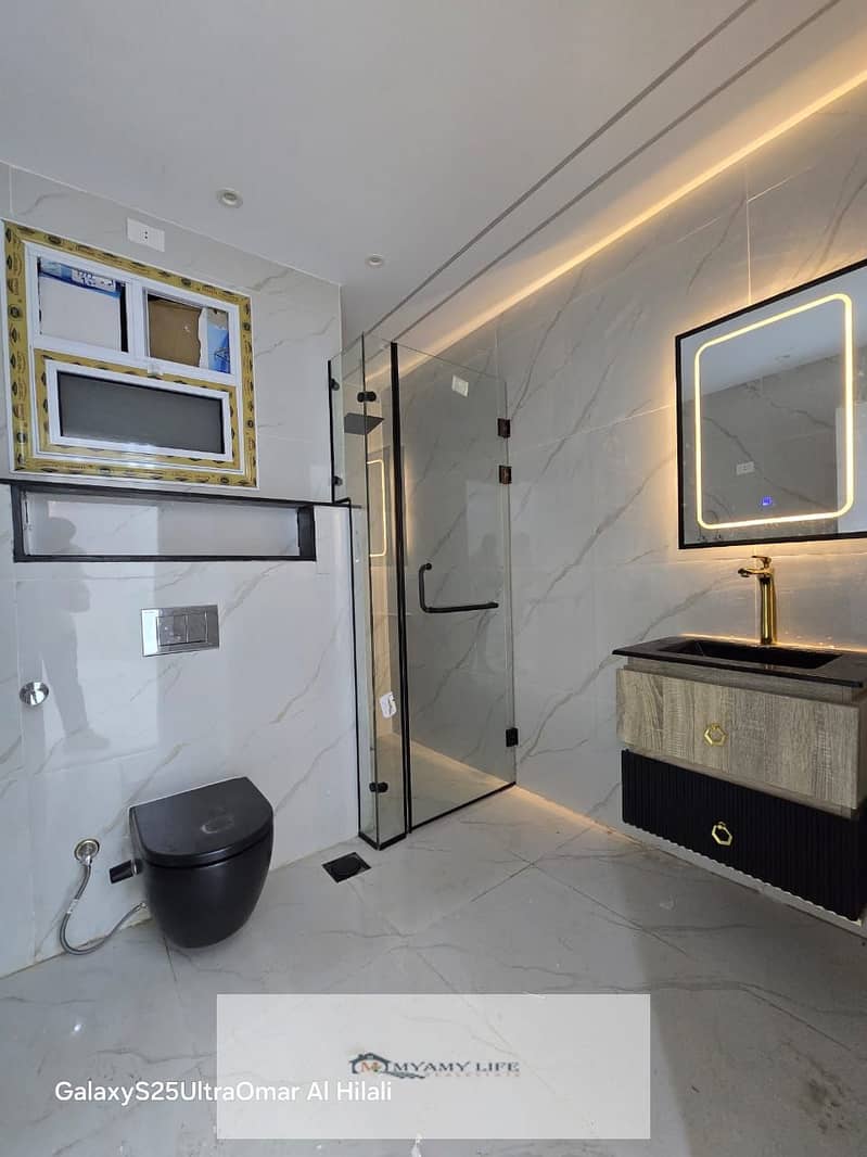 6 WhatsApp Image 2025-11-09 at 11.26. 04 AM (2). jpeg