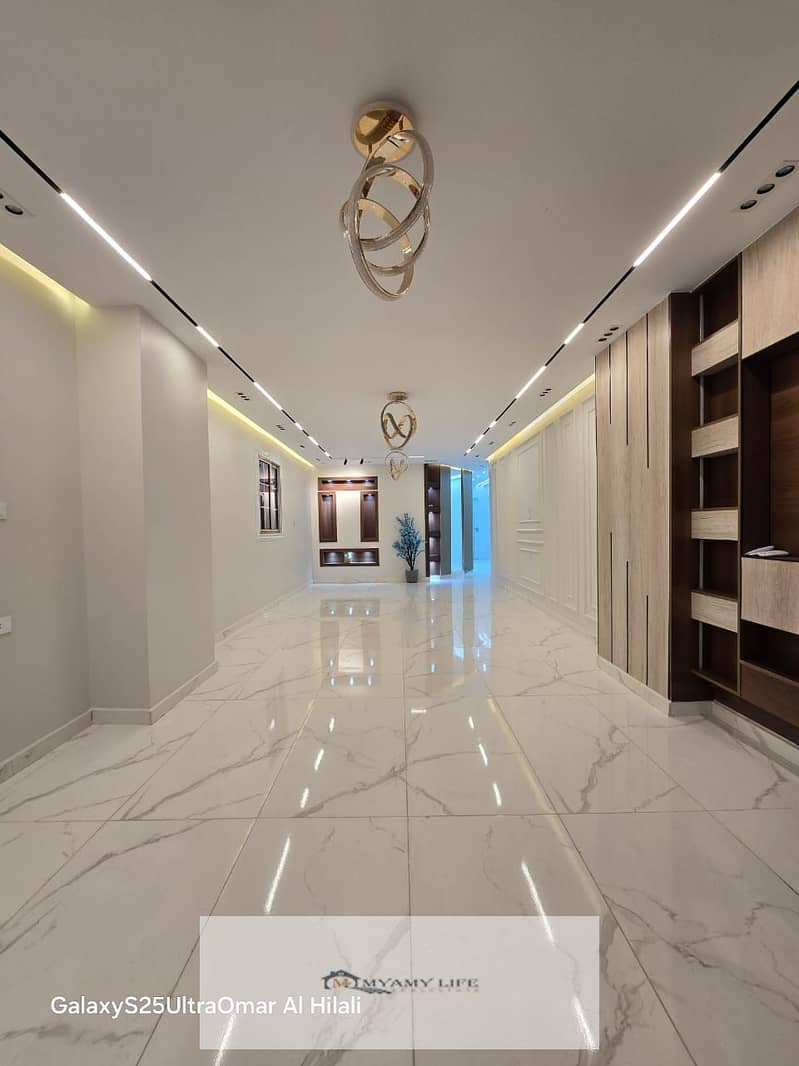 12 WhatsApp Image 2025-11-09 at 11.26. 06 AM. jpeg