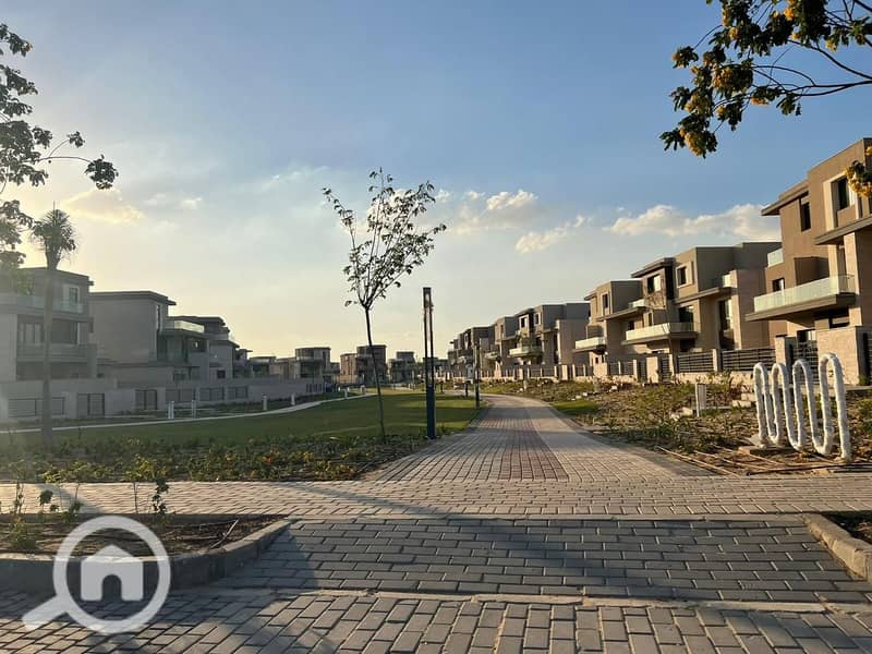 7 3efd1941-2c07-4bce-9551-ec4fcdb3995a. JPG