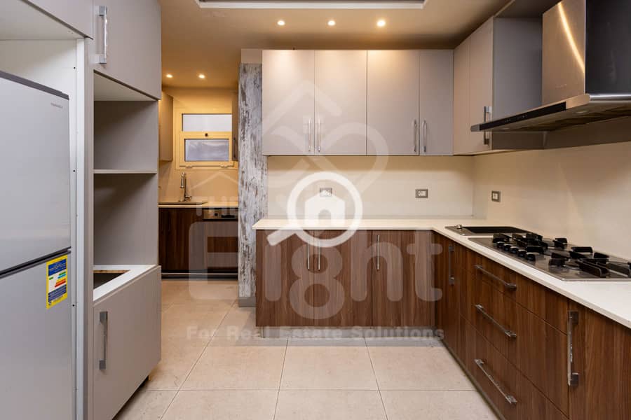 13 (13) IMG_1180-Edit. jpg