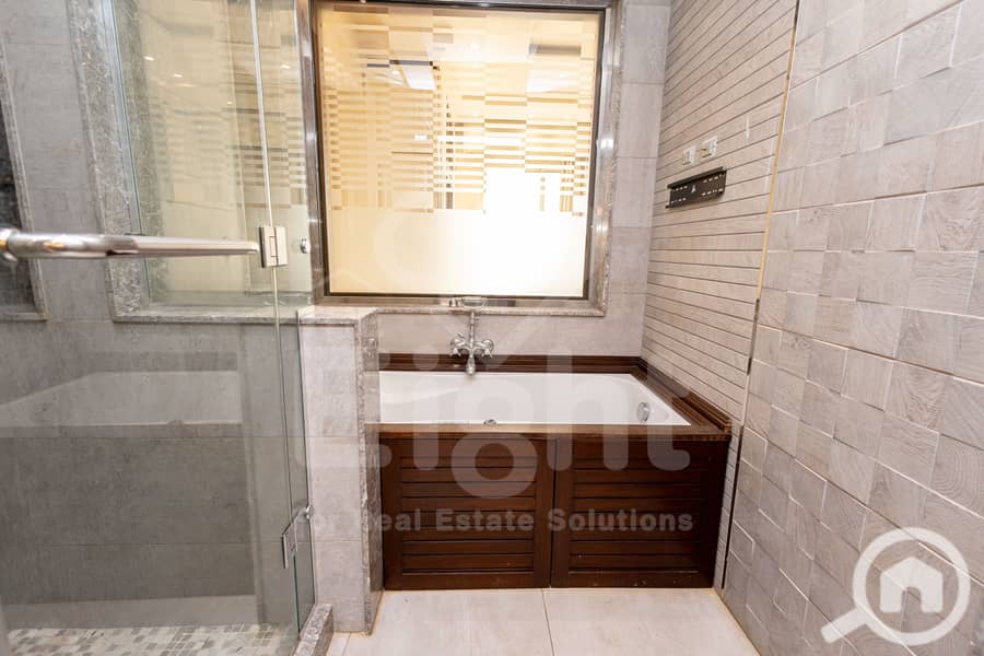 17 (17) IMG_1210. jpg