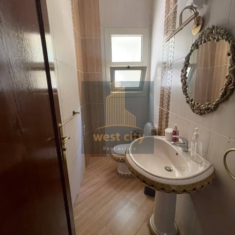 11 IMG-20251009-WA0016(1). jpg