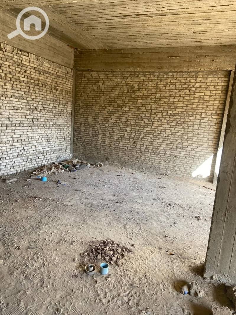 2 WhatsApp Image 2025-10-04 at 11.17. 02 AM. jpeg