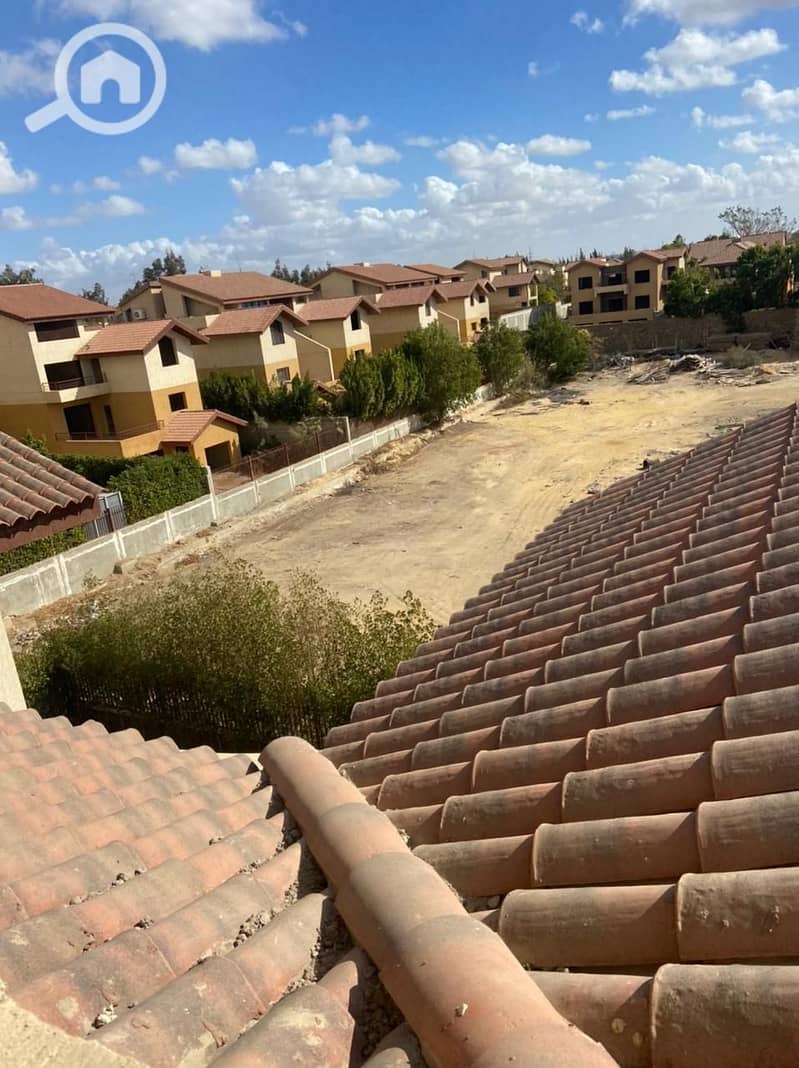 7 WhatsApp Image 2025-10-04 at 11.17. 07 AM. jpeg