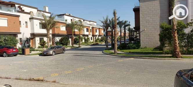 تاون هاوس 4 غرف نوم للبيع في القاهرة الجديدة، القاهرة - 8b451c3a-46c9-4729-94e0-c678d47b721f. jpg