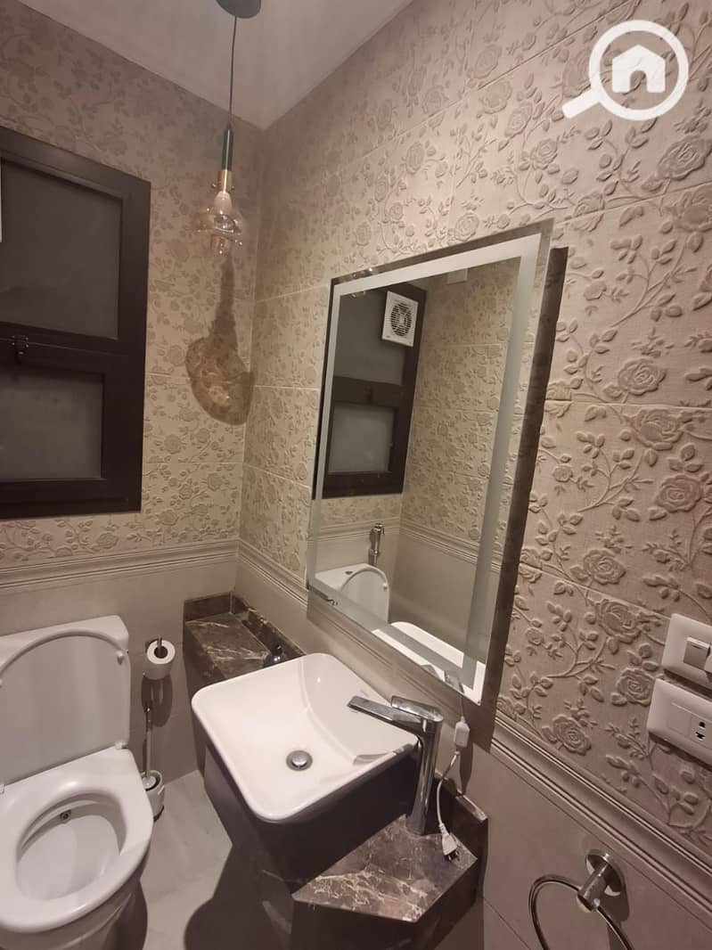 6 WhatsApp Image 2025-11-08 at 3.14. 17 PM. jpeg