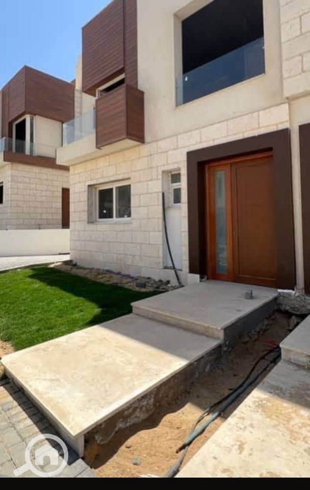 6 518877905_2480714108976223_4046124588597736170_n. jpg