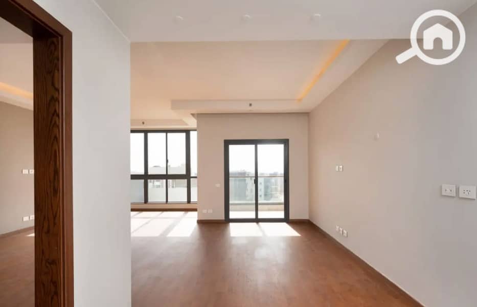 2 Screenshot (2012)_1400x900. jpg