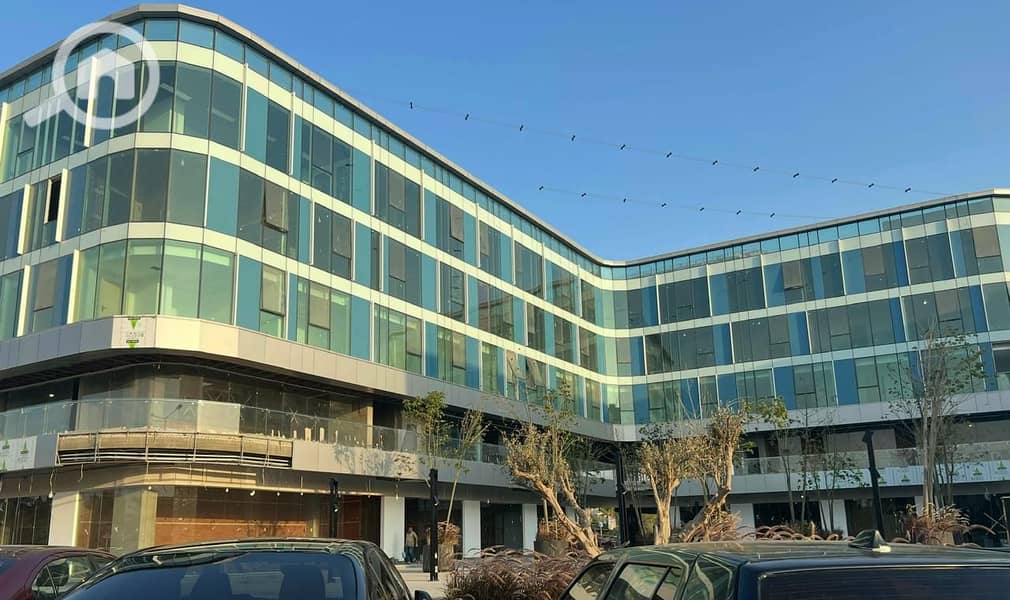 3 WhatsApp Image 2025-10-28 at 12.45. 00_ab3a9187. jpg