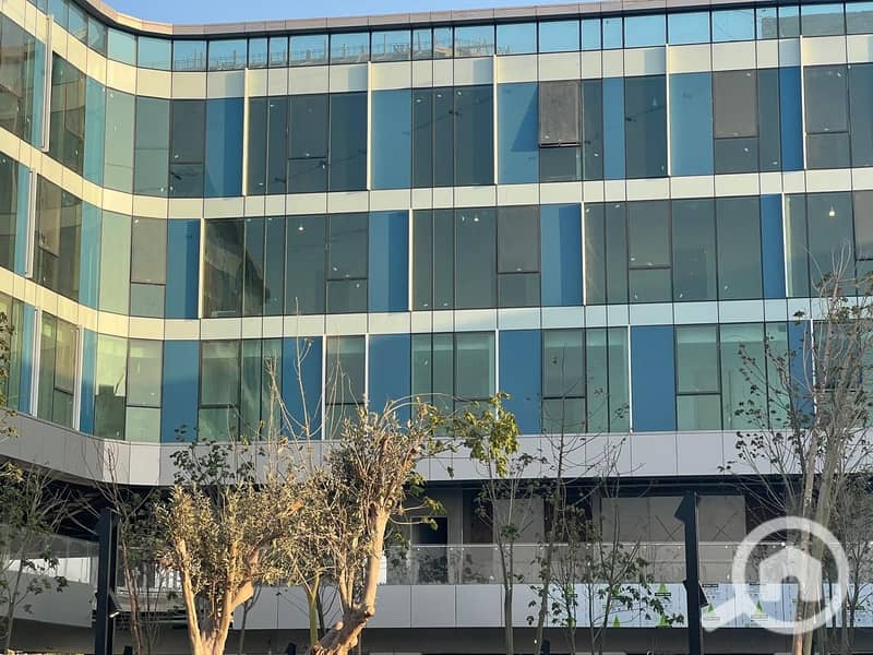 5 WhatsApp Image 2025-10-28 at 12.45. 02_01f5729e. jpg