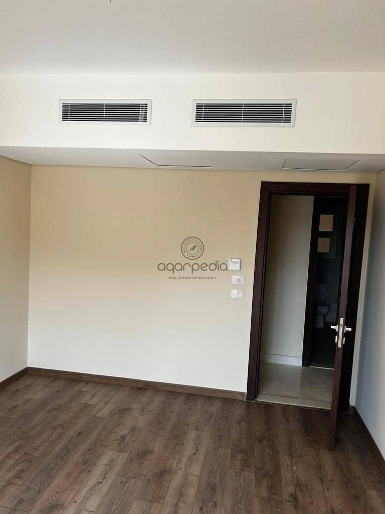 3 WhatsApp Image 2025-09-30 at 2.21. 27 PM (1). jpeg