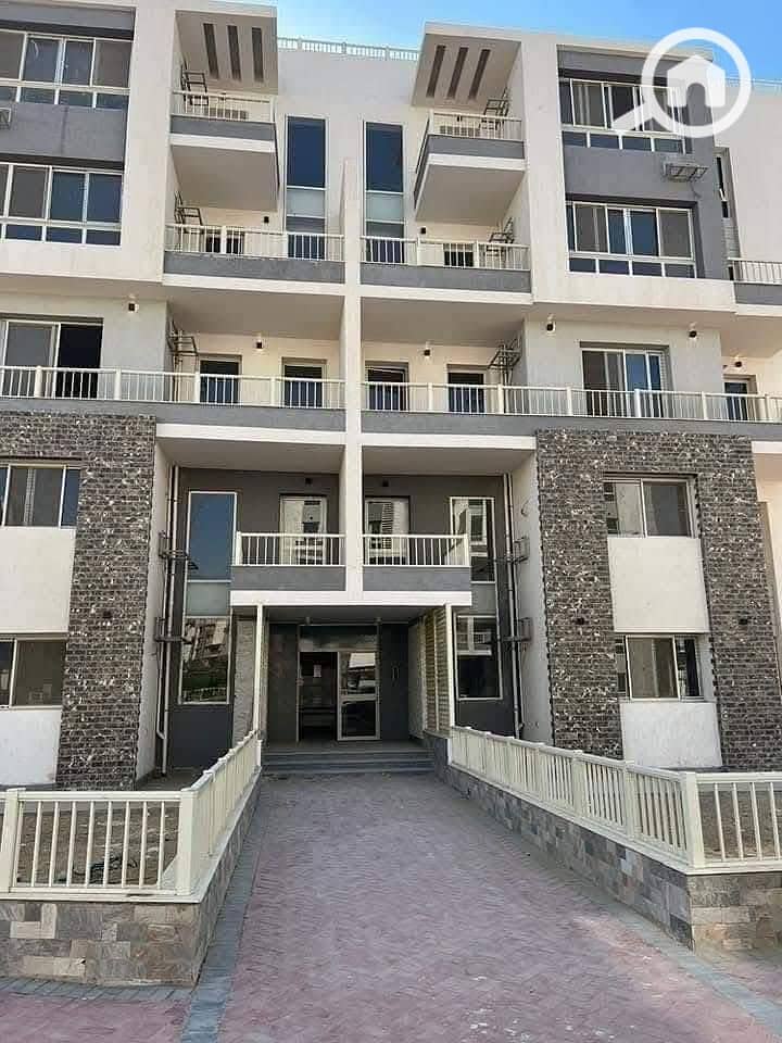 7 558154636_122265478952085823_5039804292595778503_n. jpg