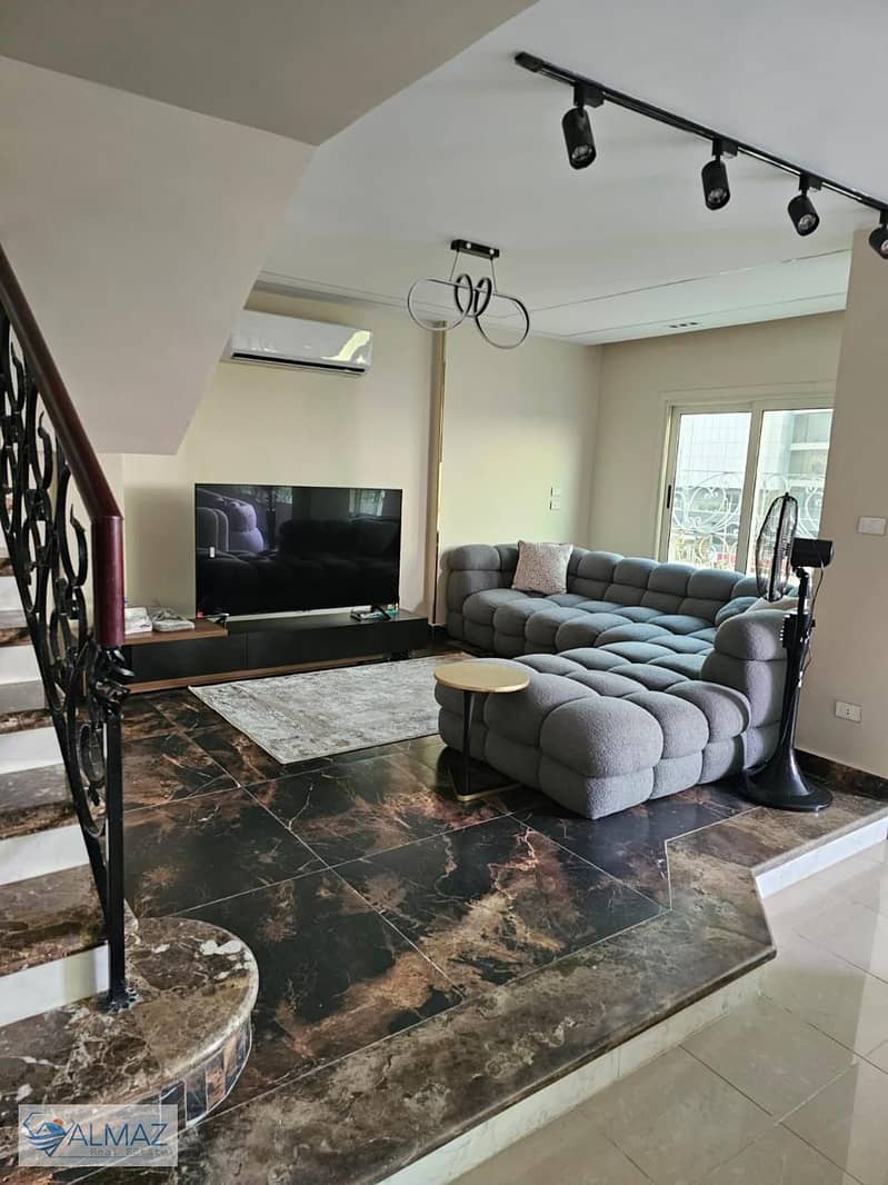 2 WhatsApp Image 2025-11-09 at 12.14. 10 PM. jpeg