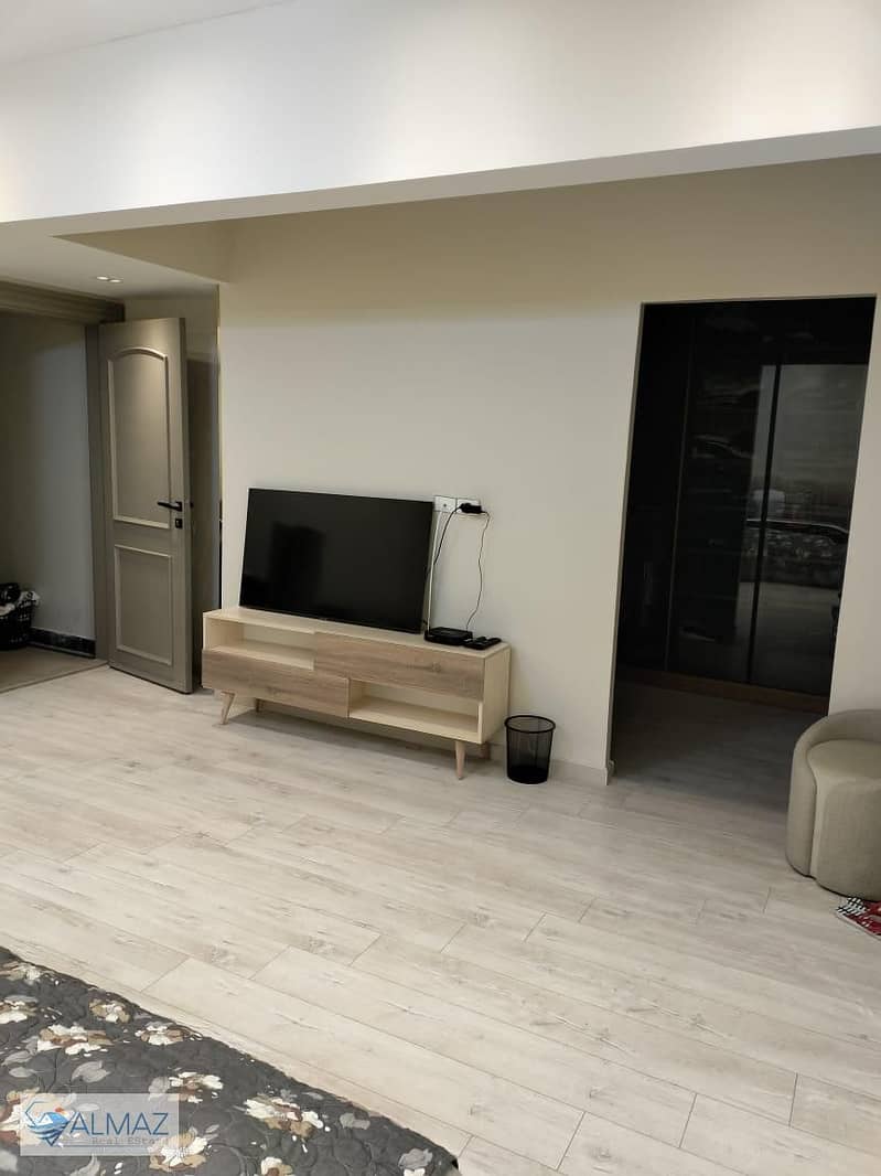 8 WhatsApp Image 2025-11-09 at 12.14. 24 PM. jpeg