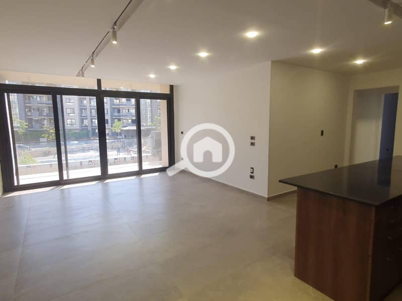 9 fe4a830d-7472-4e72-961e-b4e771cde70b. jpg