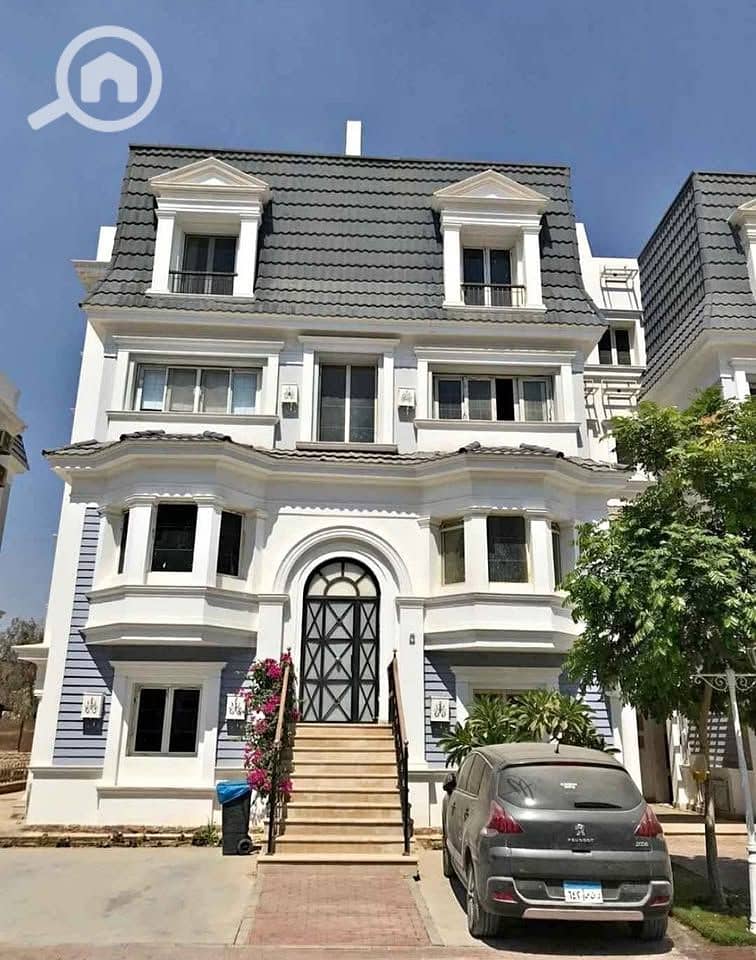 9 559187210_122142957104652479_5957258899201572216_n. jpg