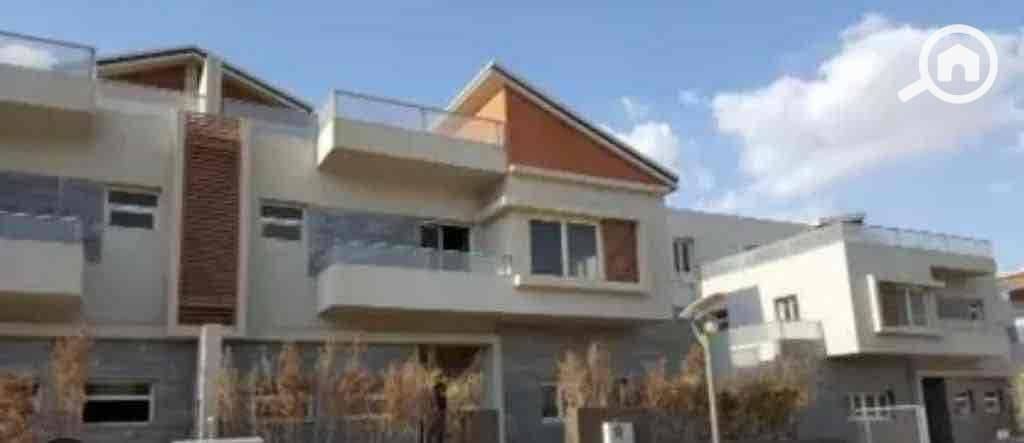 16 1037a94e-111b-42f8-8160-553e94fc6706. jpg