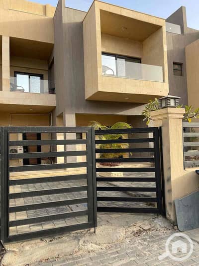 4 Bedroom Townhouse for Sale in Sheikh Zayed, Giza - IMG_6167. jpg